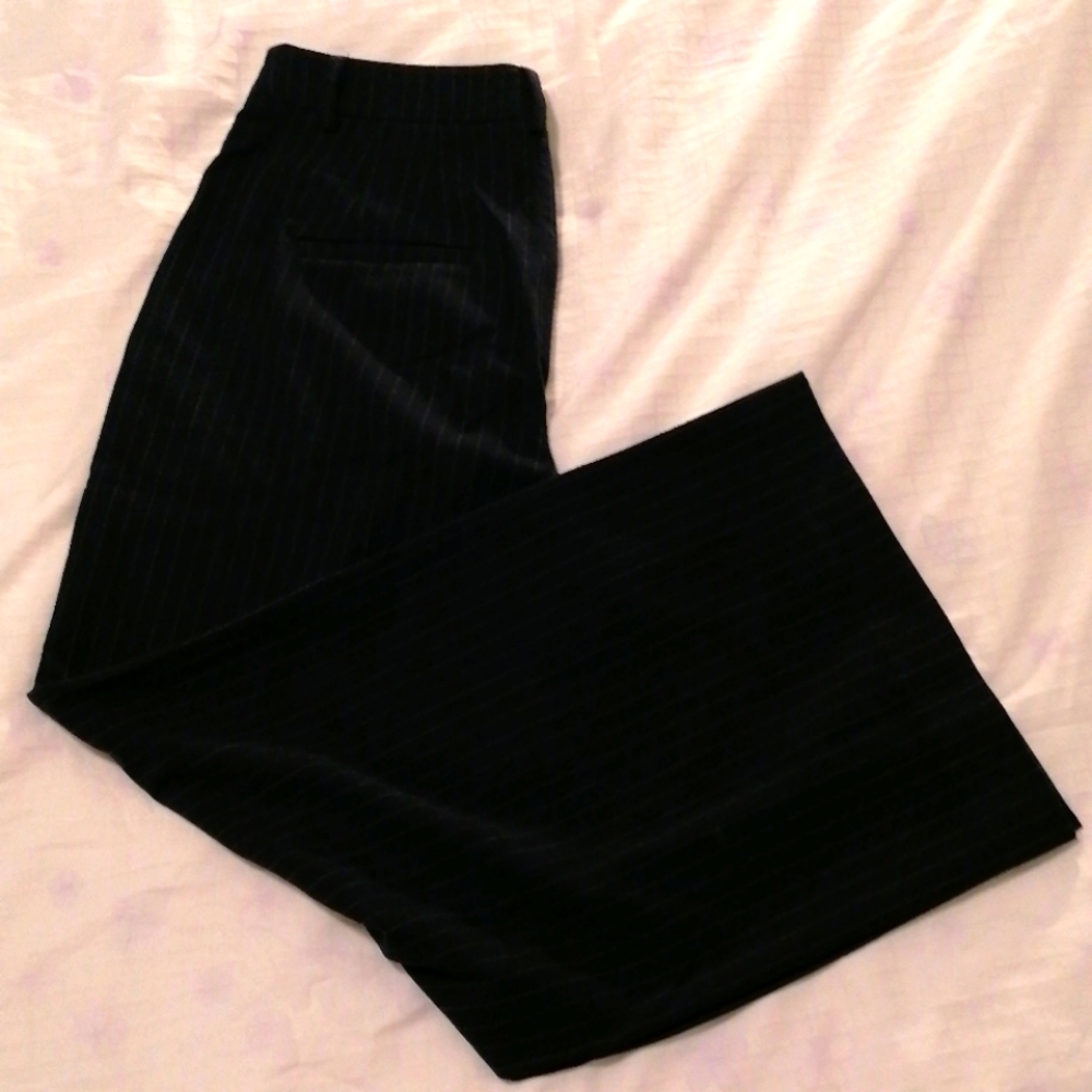 ⚡️SOLD⚡️ Wide leg blue stripe dress pants
